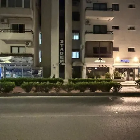 The Seafront Pearl Apartament Larnaca